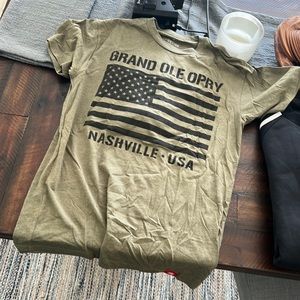 Grand ole opry Nashville tee